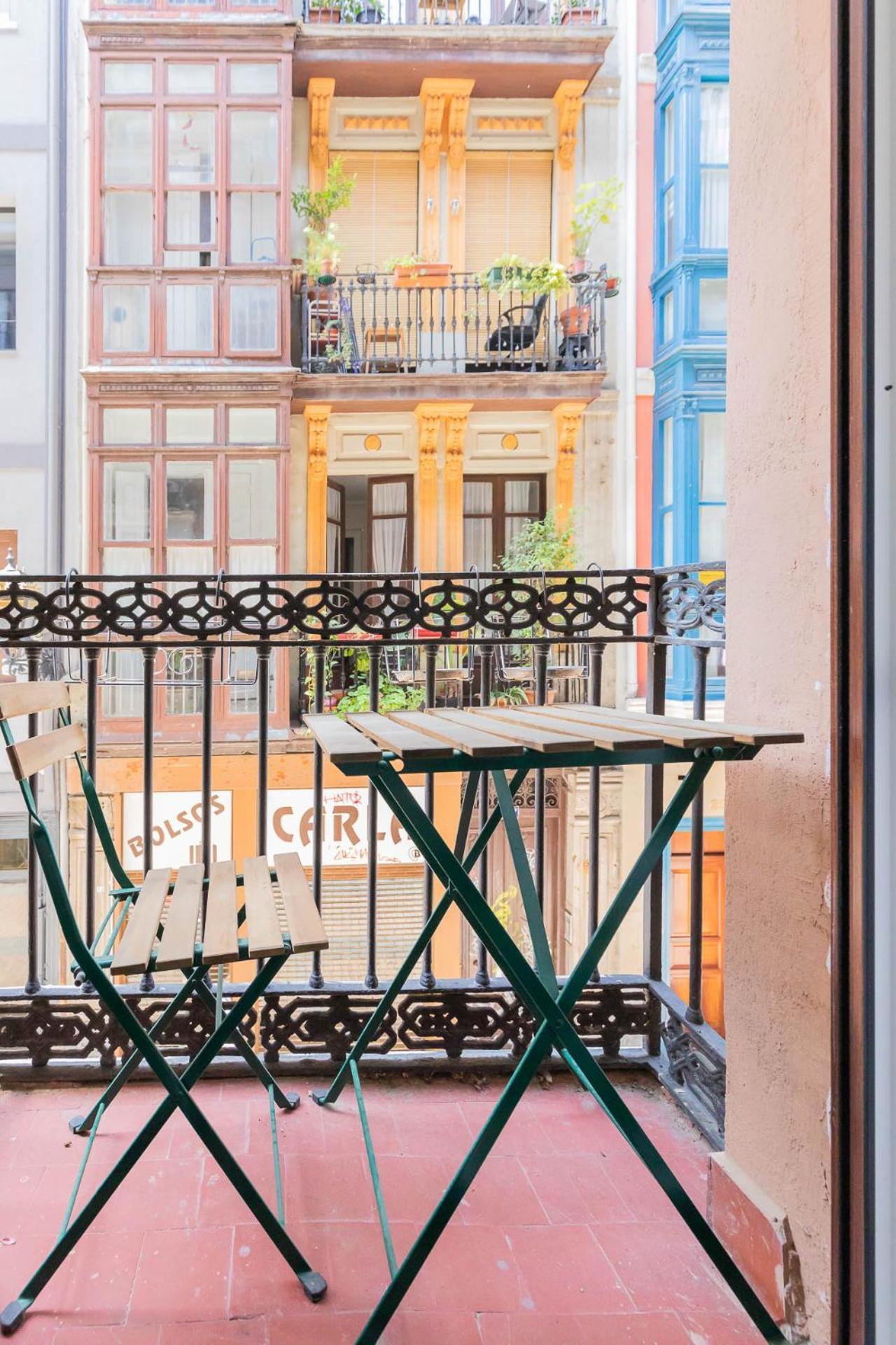 Comfy Old Town Apartment By Next Stop Bilbao Exteriör bild